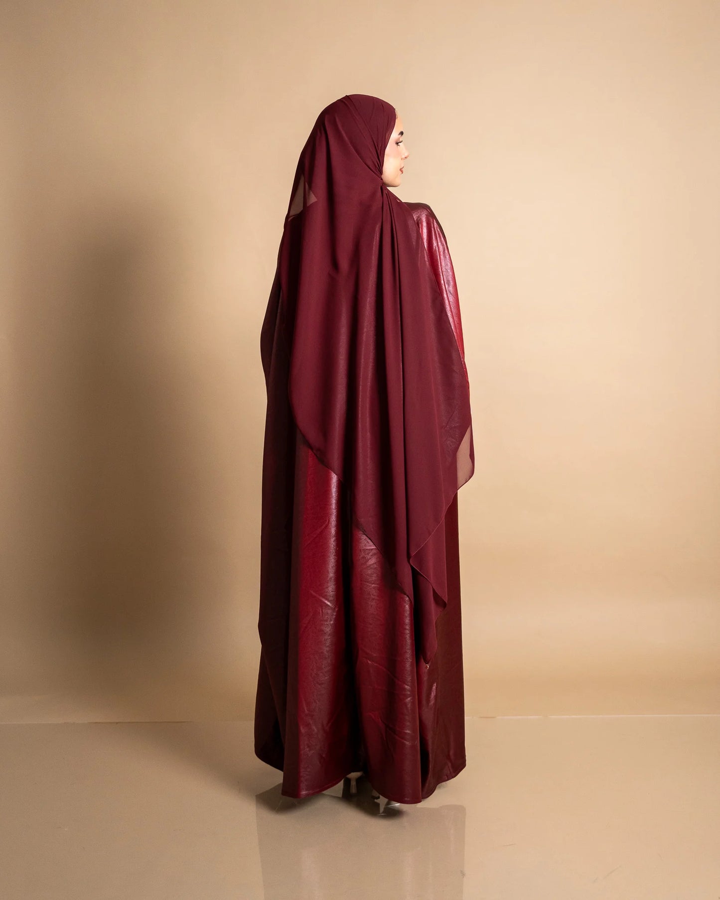 Pomegranate Drip - Leather Red Abaya