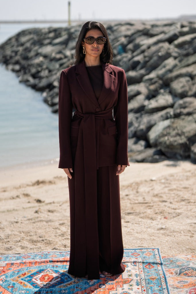 Women's Twist Sleeve Tailored Suit with Belt - بليزر نسائي مُفصّل وحزام